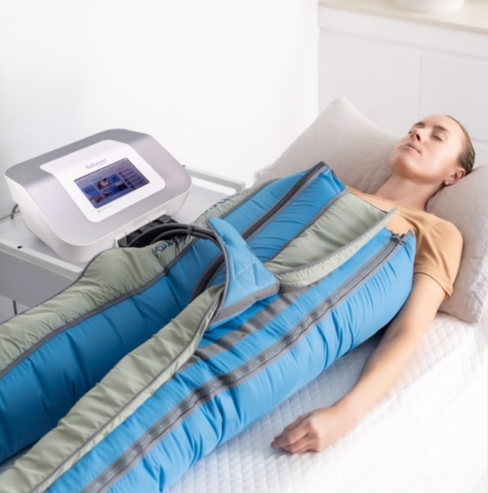 Lymphatic drainage massage therapy at EsteCenter Istanbul